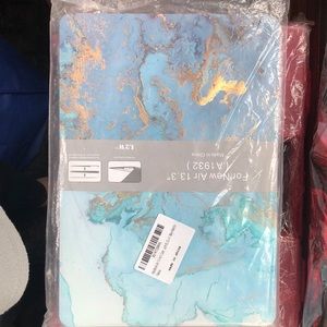 NWT MacBook Air 13.3”